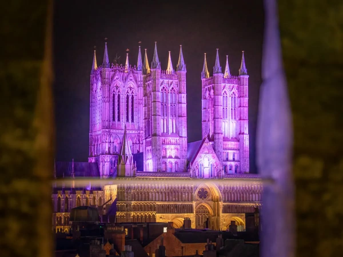 Lincoln Cathedral floodlit at night