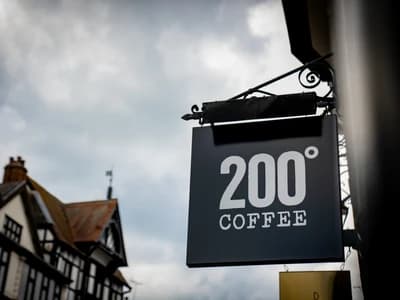 Speciality coffee roaster 200 Degrees has announced it will open the doors of its new Lincoln store at 294 High Street at 9am on Saturday 17th October. — from Izzy Watson <izzy@scoopagency.co.uk> via 