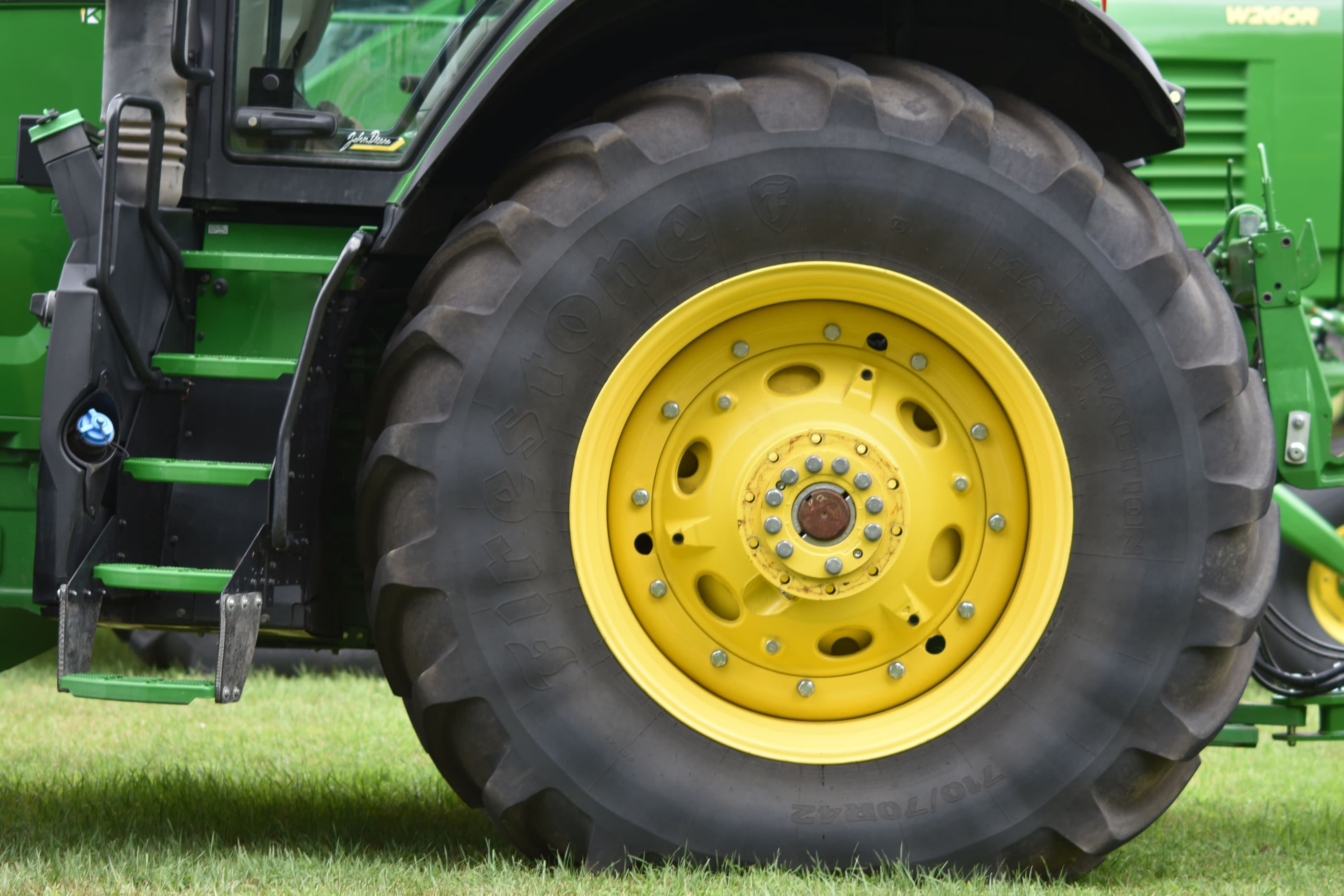 Tractor