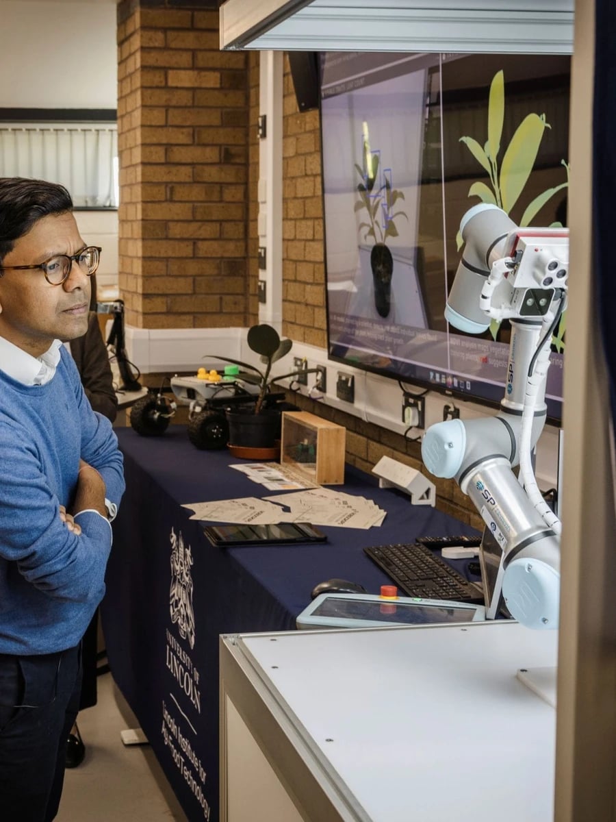 University of Lincoln Secures £4.8 Million to Lead UK Robotics Adoption Hub for Agri-Food Sector