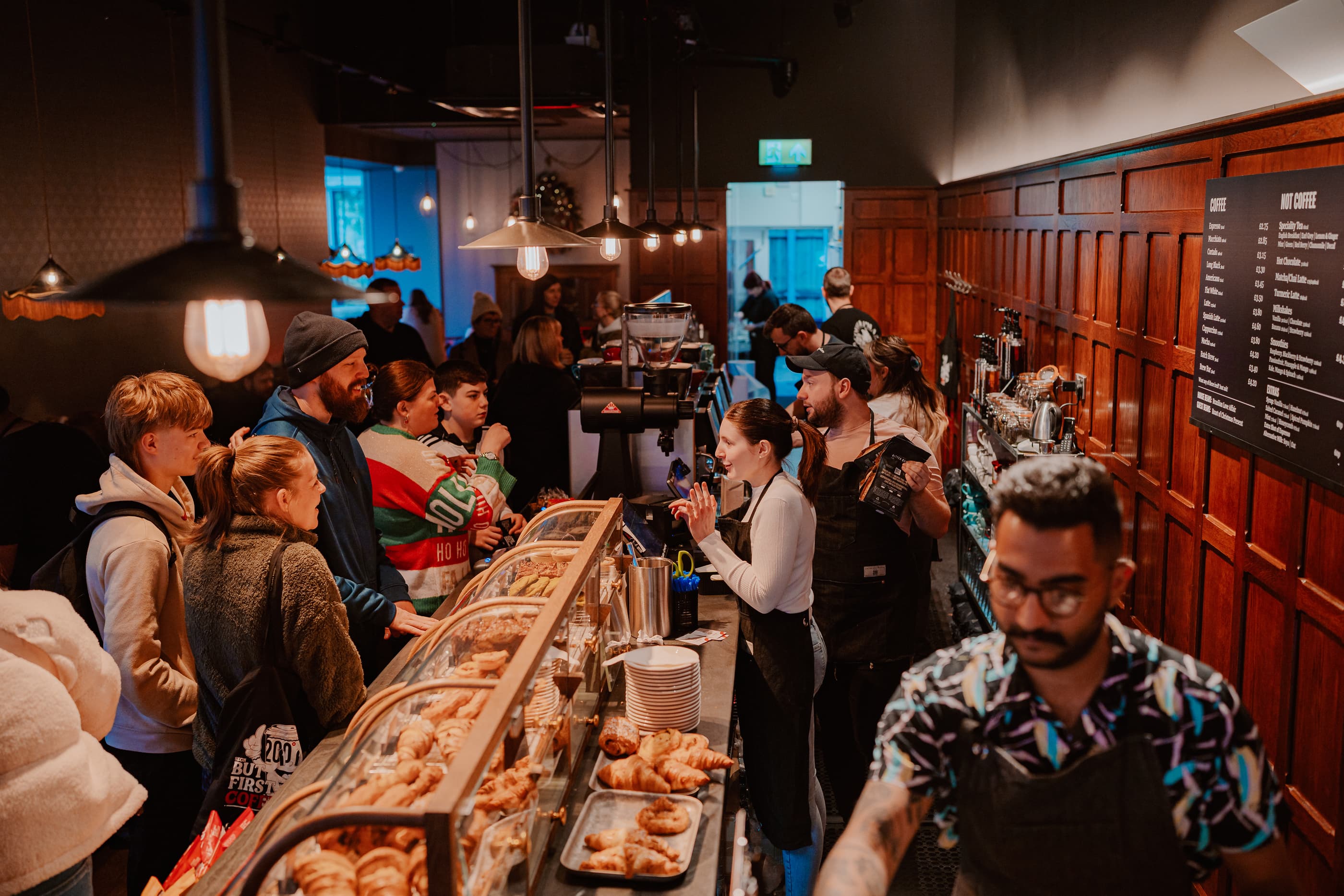 Speciality coffee roaster 200 Degrees has announced it will open the doors of its new Lincoln store at 294 High Street at 9am on Saturday 17th October. — from Izzy Watson <izzy@scoopagency.co.uk> via