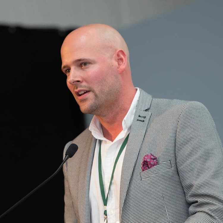 Dean Graham